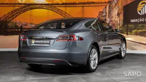 Tesla Model S 85 Perfomance de 2013