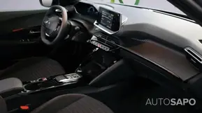 Peugeot e-2008 de 2021