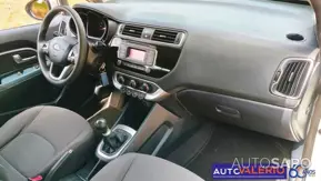 Kia Rio de 2016