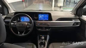 Ford Courier de 2004