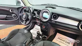MINI Cooper de 2011