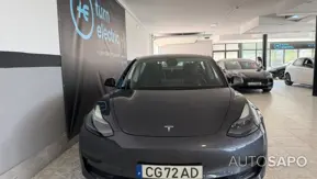 Tesla Model 3 Standard Range Plus RWD de 2023