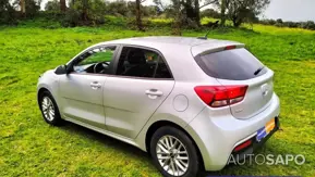 Kia Rio de 2021
