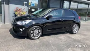 Kia Rio de 2023