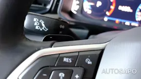 Volkswagen T-Roc de 2025