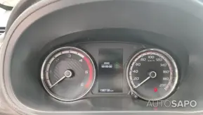 Mitsubishi L200 Strakar de 2022