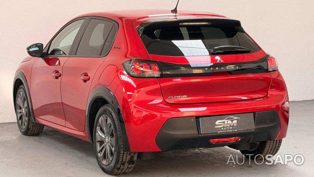 Peugeot E-208 de 2022