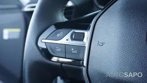 Peugeot e-2008 de 2025