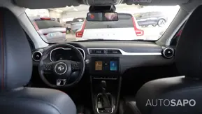 MG ZS de 2025