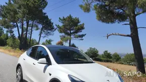 Tesla Model Y de 2024