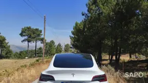 Tesla Model Y de 2024