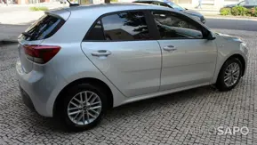 Kia Rio de 2021