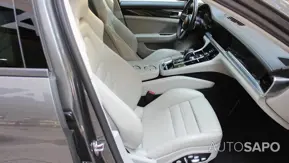 Porsche Panamera 4 de 2018