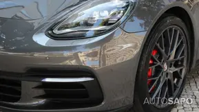 Porsche Panamera 4 de 2018