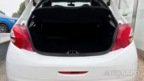 Peugeot 208 de 2015