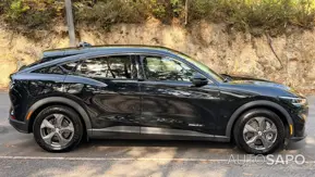 Ford Mustang Mach-E de 2022