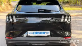 Ford Mustang Mach-E de 2022
