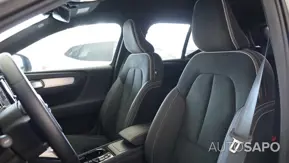 Volvo XC40 de 2025