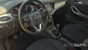 Opel Astra de 2018