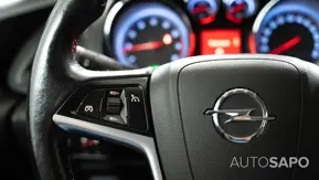 Opel Astra de 2011