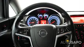 Opel Astra de 2011