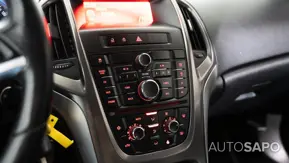 Opel Astra de 2011