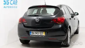 Opel Astra de 2011