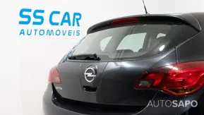 Opel Astra de 2011
