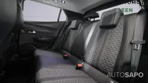 Peugeot e-2008 de 2023