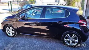 Peugeot 208 de 2015