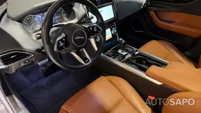 Jaguar XE de 2023