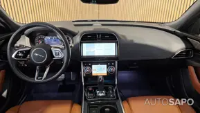 Jaguar XE de 2023