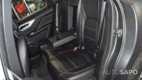 Jaguar F-Pace de 2016