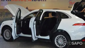 Jaguar F-Pace de 2016