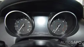 Jaguar F-Pace de 2016