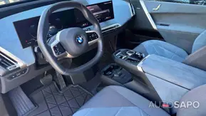 BMW iX de 2025