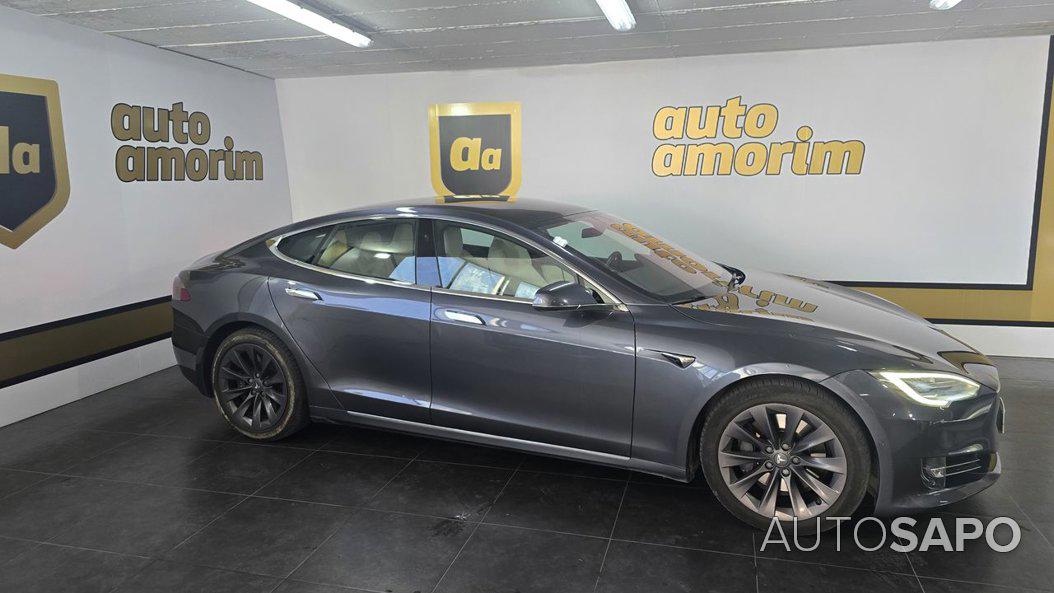 Tesla Model S de 2020