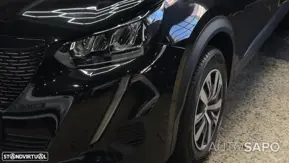 Peugeot e-2008 de 2023