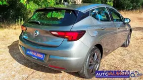 Opel Astra de 2021