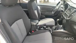 Mitsubishi L200 Strakar de 2022