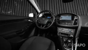Ford Focus 1.0 EcoBoost Titanium de 2016