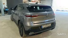 Renault Megane E-Tech de 2025