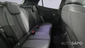 Peugeot e-2008 de 2023