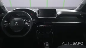 Peugeot e-2008 de 2023