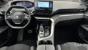 Peugeot 5008 de 2023