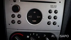 Opel Corsa de 2004