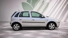 Opel Corsa de 2004