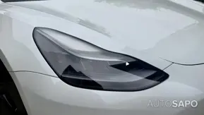 Tesla Model 3 Standard Range Plus RWD de 2023