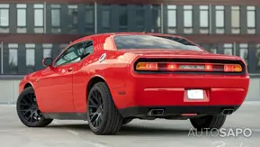 Dodge Challenger SRT Hellcat de 2013