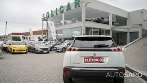 Peugeot e-2008 de 2023